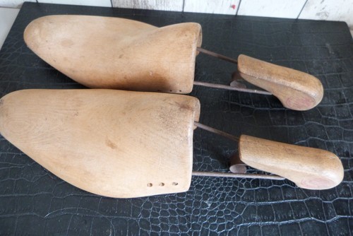 Anciens embauchoirs bois - anciens,